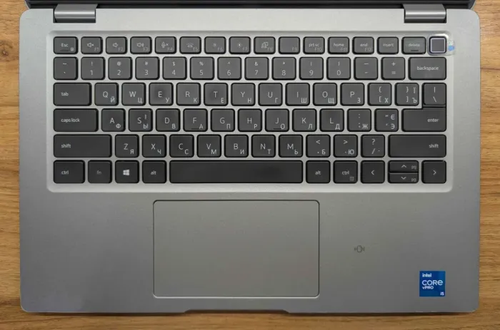 Ультрабук Dell Latitude 5420 / 14" (1920x1080) IPS / Intel Core i5-1145G7 (4 (8) ядра по 2.6 - 4.4 GHz) / 16 GB DDR4 / 480 GB SSD / Intel Iris Xe Graphics / WebCam / TouchID / Windows 10 б/в - зображення 3