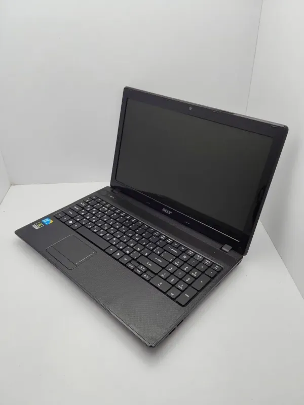 Ноутбук Acer Aspire 5742G / 15.6" (1366x768) TN / Intel Core i3-370M (2 (4) ядра по 2.4 - 2.5 GHz) / 6 GB DDR3 / 500 GB HDD / nVidia GeForce GT 420M, 1 GB GDDR3, 128-bit / WebCam / DVD-ROM б/в - зображення 4