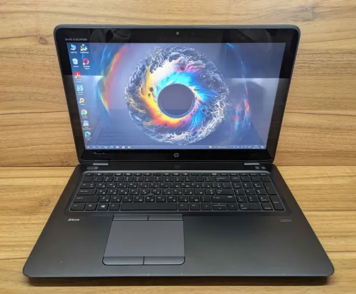 Ноутбук HP zBook 15u G3 / 15.6" (1920x1080) IPS Touch / Intel Core i7-6500U (2 (4) ядра по 2.5 - 3.1 GHz) / 16 GB DDR4 / 512 GB SSD / AMD FirePro W4190M, 2 GB GDDR5, 128-bit / WebCam / Fingerprint / Windows 10 б/в - зображення 2