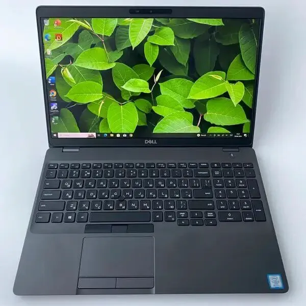 Ультрабук Dell Latitude 5500 / 15.6" (1920x1080) IPS Touch / Intel Core i5-8365U (4 (8) ядра по 1.6 - 4.1 GHz) / 16 GB DDR4 / 256 GB SSD / Intel UHD Graphics / WebCam / SIM б/в - зображення 2