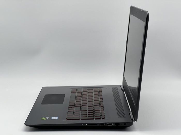 Ігровий ноутбук Б-класу HP Omen 17t-w200 / 17.3" (1920x1080) IPS / Intel Core i7-7700HQ (4 (8) ядра по 2.8 - 3.8 GHz) / 16 GB DDR4 / 480 GB SSD / nVidia GeForce GTX 1050 Ti, 4 GB GDDR5, 128-bit / WebCam б/в - изображение 4