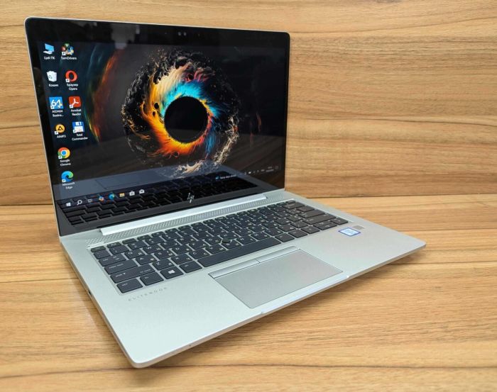 Ультрабук HP EliteBook 830 G5 / 13.3" (1920x1080) IPS Touch / Intel Core i7-8650U (4 (8) ядра по 1.9 - 4.2 GHz) / 16 GB DDR4 / 512 GB SSD / Intel UHD Graphics 620 / WebCam / TouchID / Windows 10 б/в - зображення 4