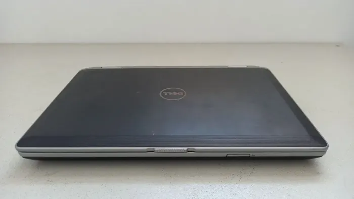 Ноутбук Dell Latitude E6420 / 14" (1366x768) TN / Intel Core i5-2520M (2 (4) ядра по 2.5 - 3.2 GHz) / 8 GB DDR3 / 240 GB SSD / Intel HD Graphics 3000 / WebCam / VGA б/в - зображення 5