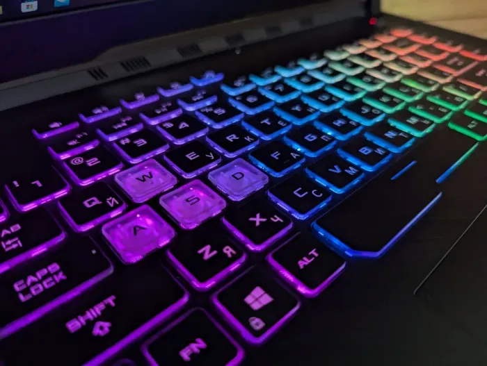 Ігровий ноутбук Asus ROG Strix G512L / 15.6" (1920x1080) IPS / Intel Core i7-10870H (8 (16) ядер по 2.2 - 5.0 GHz) / 16 GB DDR4 / 512 GB SSD / nVidia GeForce RTX 2060, 6 GB GDDR6, 192-bit / HDMI / Windows 10 б/в - зображення 8