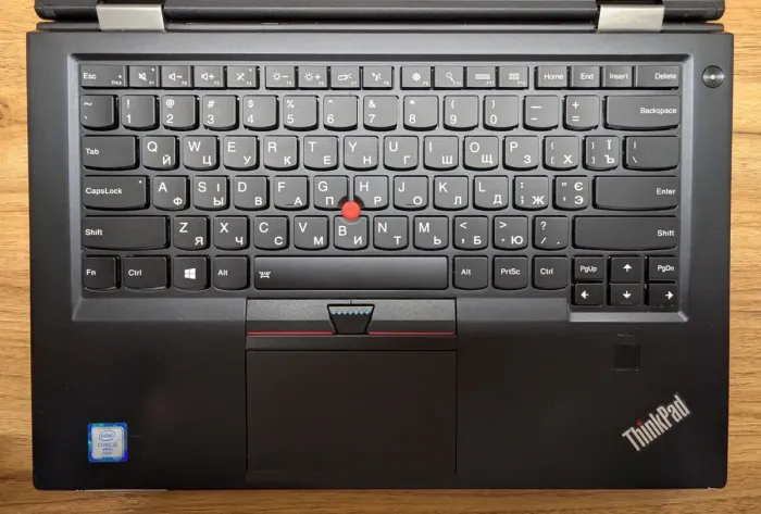 Ультрабук Б-клас Lenovo ThinkPad x1 Carbon 4th / 14" (1920x1080) IPS / Intel Core i5-6300U (2 (4) ядра по 2.4 - 3.0 GHz) / 8 GB DDR4 / 512 GB SSD / Intel HD Graphics 520 / WebCam / Fingerprint / Windows 10 б/в - зображення 4