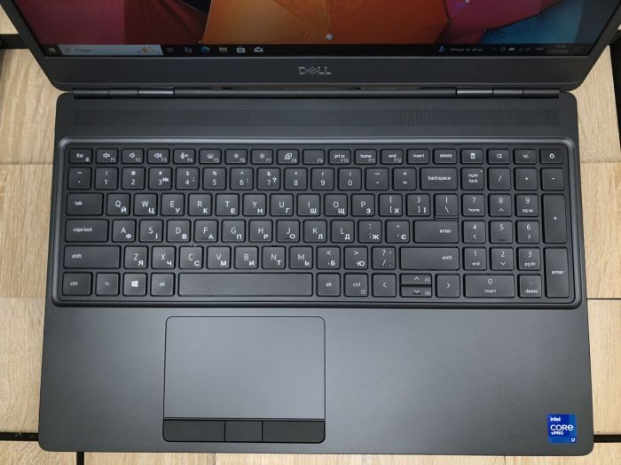 Мобільна робоча станція Dell Precision 7560 / 15.6" (1920x1080) IPS / Intel Core i7-11850H (8 (16) ядер по 2.5 - 4.8 GHz) / 32 GB DDR4 / 512 GB SSD M.2 / nVidia RTX A2000, 4 GB GDDR6, 128-bit / WebCam / Windows 10 б/в - зображення 4