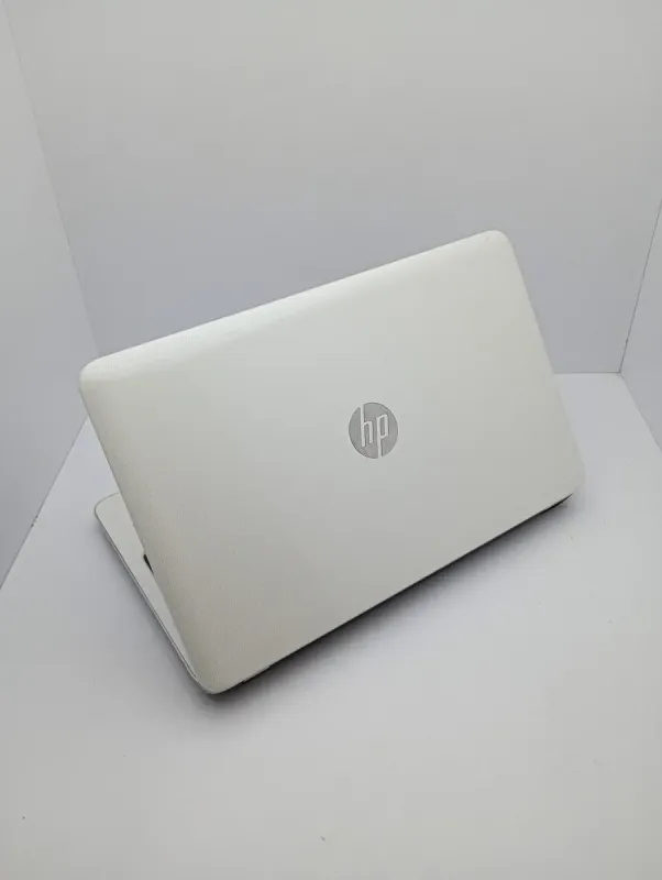 Ноутбук HP Pavilion 15e / 15.6" (1366x768) TN / Intel Core i5-3230M (2 (4) ядра по 2.6 - 3.2 GHz) / 8 GB DDR3 / 500 GB HDD / AMD Radeon HD 8600M, 2 GB DDR3, 64-bit / WebCam б/в - зображення 8