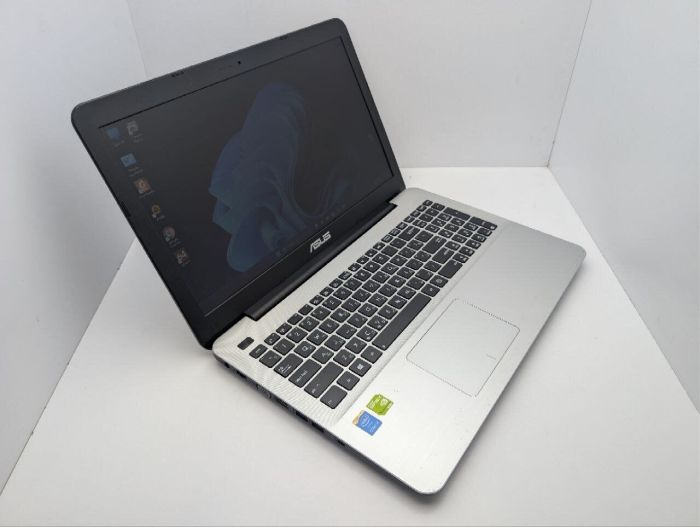 Ноутбук Asus R556L / 15.6" (1366x768) TN / Intel Core i3-4005U (2 (4) ядра по 1.7 GHz) / 8 GB DDR3 / 128 GB SSD / nVidia GeForce 920M, 2 GB GDDR3, 64-bit / WebCam / DVD-ROM б/в - изображение 6