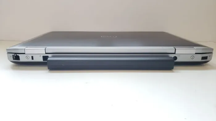 Ноутбук Dell Latitude E6530 / 15.6" (1920x1080) TN / Intel Core i7-3540M (2 (4) ядра по 3.0 - 3.7 GHz) / 8 GB DDR3 / 256 GB SSD / nVidia NVS 5200M, 1 GB DDR3, 64-bit / WebCam б/в - зображення 6