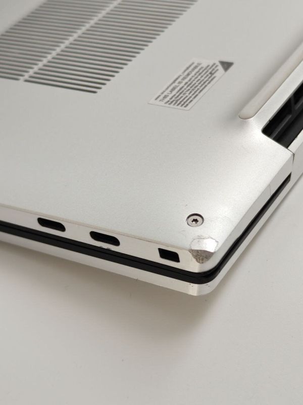 Ігровий ноутбук Б-клас Dell XPS 17 9720 / 17.3" (3840x2400) IPS Touch / Intel Core i9-12900HK (14 (20) ядер по 3.8 - 5.0 GHz) / 16 GB DDR5 / 512 GB SSD / nVidia GeForce RTX 3060, 6 GB GDDR6, 192-bit / WebCam б/в - зображення 13