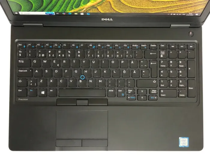 Мобільна робоча станція Б-клас Dell Precision 3520 / 15.6" (1920x1080) IPS / Intel Core i7-7820HQ (4 (8) ядра по 2.9 - 3.9 GHz) / 16 GB DDR4 / 256 GB SSD / nVidia Quadro M620, 2 GB GDDR5, 128-bit / WebCam / Win 10 Pro б/в - зображення 8