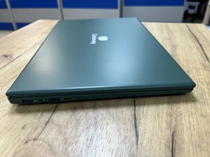 Ультрабук Gateway GWTN156-12GR / 15.6" (1920x1080) IPS / AMD Ryzen 3 3250U (2 (4) ядра по 2.6-3.5 GHz) / 4 GB DDR4 / 128 GB SSD / Radeon RX Vega 3 Graphics / WebCam / HDMI - зображення 7