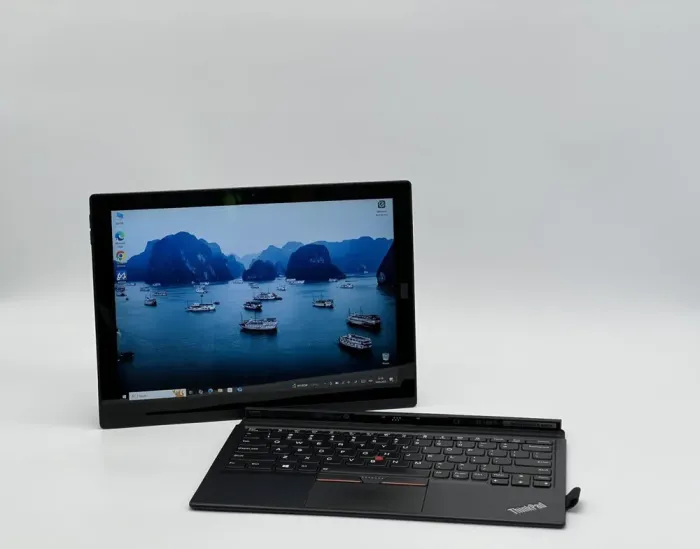 Ноутбук-трансформер Lenovo ThinkPad X1 Tablet (2nd Gen) / 12" (2160x1440) IPS Touch / Intel Core i5-7Y57 (2 (4) ядра по 1.2 - 3.3 GHz) / 8 GB DDR3 / 240 GB SSD / Intel HD Graphics 615 / WebCam б/в - зображення 5