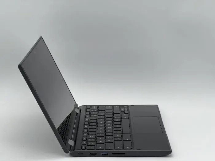 Нетбук Lenovo 300e Chromebook 2nd Gen MTK 2-in-1 / 11.6" (1366x768) IPS Touch / MediaTek MT8173 (4 ядра по 1.8 GHz) / 4 GB DDR3 / 32 GB eMMC / PowerVR GX6250 Graphics / WebCam / ChromeOS б/в - зображення 3