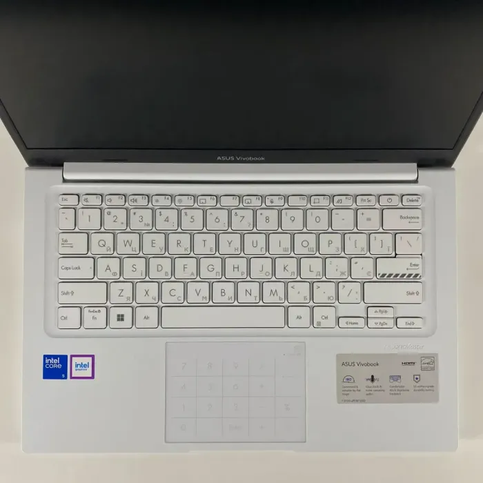 Ультрабук Asus VivoBook X1404V / 14" (1920x1080) IPS / Intel Core 5-120U (10 (12) ядер по 1.4 - 5.0 GHz) / 16 GB DDR4 / 256 GB SSD / Intel Graphics / WebCam / HDMI б/в - зображення 3