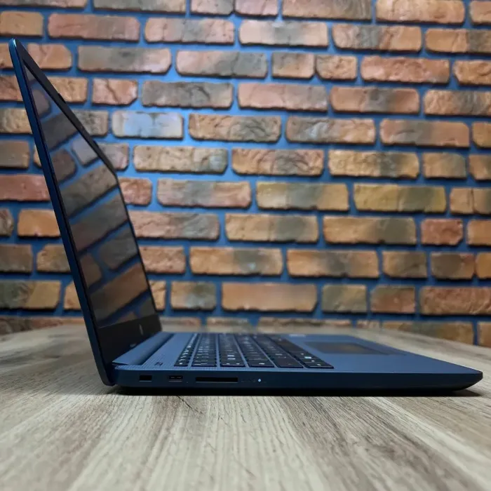 Ноутбук HP 240 G8 / 14" (1920x1080) IPS / Intel Core i7-1065G7 (4 (8) ядра по 1.3 - 3.9 GHz) / 8 GB DDR4 / 256 GB SSD / Intel Iris Plus Graphics / WebCam б/в - зображення 5