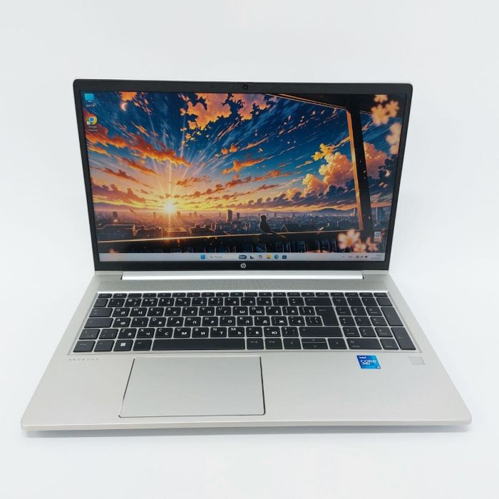 Ультрабук HP ProBook 650 G8 / 15.6" (1920x1080) IPS / Intel Core i5-1145G7 (4 (8) ядра по 2.6 - 4.4 GHz) / 16 GB DDR4 / 256 GB SSD / Intel Iris Xe Graphics / WebCam б/в - зображення 2