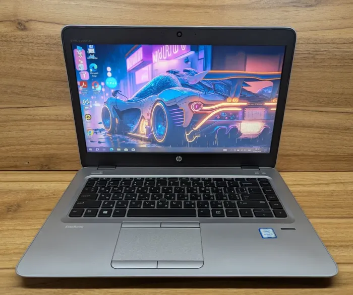 Ультрабук HP EliteBook 840 G3 / 14" (1920x1080) IPS / Intel Core i5-6200U (2 (4) ядра по 2.3 - 2.8 GHz) / 8 GB DDR4 / 256 GB SSD / Intel HD Graphics 520 / WebCam / TouchID / Windows 10 б/в - зображення 2