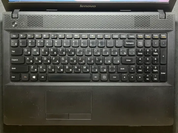 Ноутбук Б-клас Lenovo G500 / 15.6" (1366x768) TN / Intel Celeron 1005M (2 ядра по 1.9 GHz) / 8 GB DDR3 / 128 GB SSD / Intel HD Graphics / WebCam б/в - зображення 5