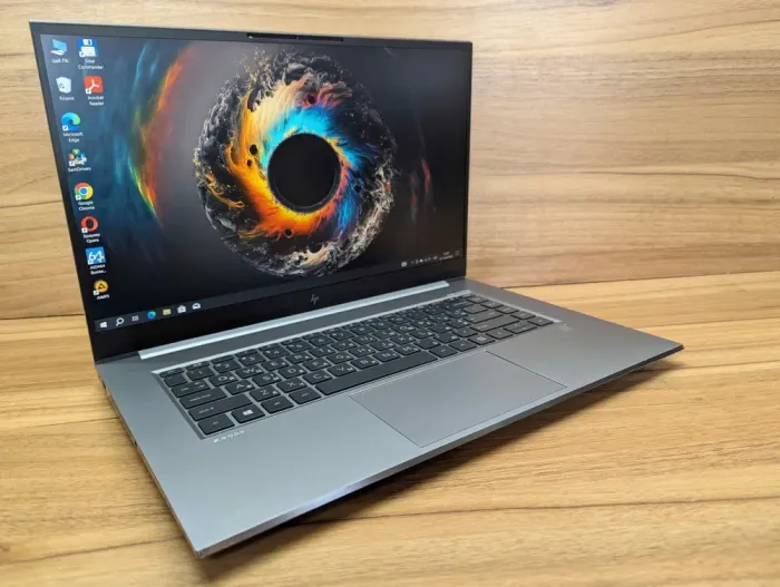 Мобільна робоча станція HP zBook Studio G7 / 15.6" (1920x1080) IPS / Intel Core i9-10885H (8 (16) ядер по 2.4 - 5.3 GHz) / 32 GB DDR4 / 1000 GB SSD / nVidia Quadro RTX 3000, 6 GB GDDR6, 192-bit / WebCam / TouchID / Windows 10 б/в - зображення 4