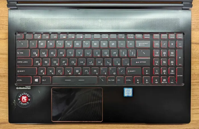 Мобільна робоча станція MSI WS63 / 15.6" (1920x1080) IPS / Intel Core i7-8750H (6 (12) ядер по 2.2 - 4.1 GHz) / 32 GB DDR4 / 1000 GB SSD / nVidia Quadro P3200, 6 GB GDDR5, 192-bit / WebCam / Windows 10 б/в - зображення 3