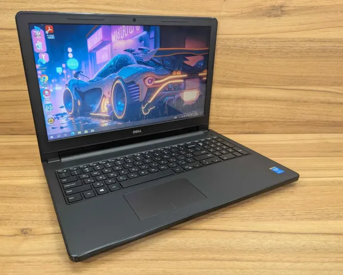 Ноутбук Б-клас Dell Inspiron 15-3558 / 15.6" (1366x768) TN / Intel Core i3-5005U (2 (4) ядра по 2.0 GHz) / 8 GB DDR3 / 240 GB SSD / Intel HD Graphics 5500 / WebCam / Windows 10 б/в - зображення 5