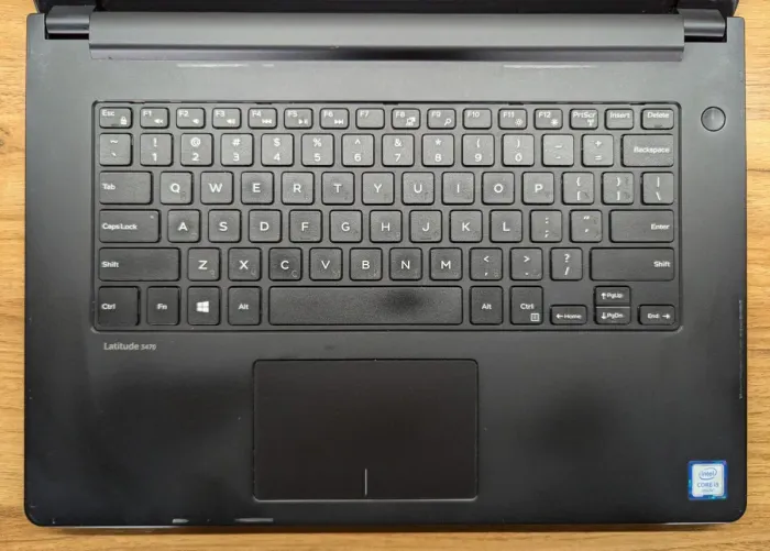 Ноутбук Dell Latitude 3470 / 14" (1920x1080) IPS / Intel Core i5-6200U (2 (4) ядра по 2.3 - 2.8 GHz) / 8 GB DDR3 / 256 GB SSD / Intel HD Graphics 520 / WebCam / Windows 10 б/в - зображення 3