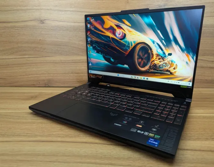 Ігровий ноутбук Asus FX 507 / 15.6" (1920x1080) IPS / Intel Core i7-12700H (14 (20) ядер по 3.5 - 4.7 GHz) / 16 GB DDR4 / 512 GB SSD / nVidia GeForce RTX 4060, 8 GB GDDR6, 128-bit / WebCam / Windows 10 б/в - зображення 5