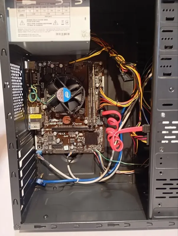 ПК Б-клас ProLogix Tower / Intel Core i5-4670 (4 ядра по 3.4 - 3.8 GHz) / 8 GB DDR3 / 256 GB SSD / Intel HD Graphics 4600 / 400W б/в - зображення 6