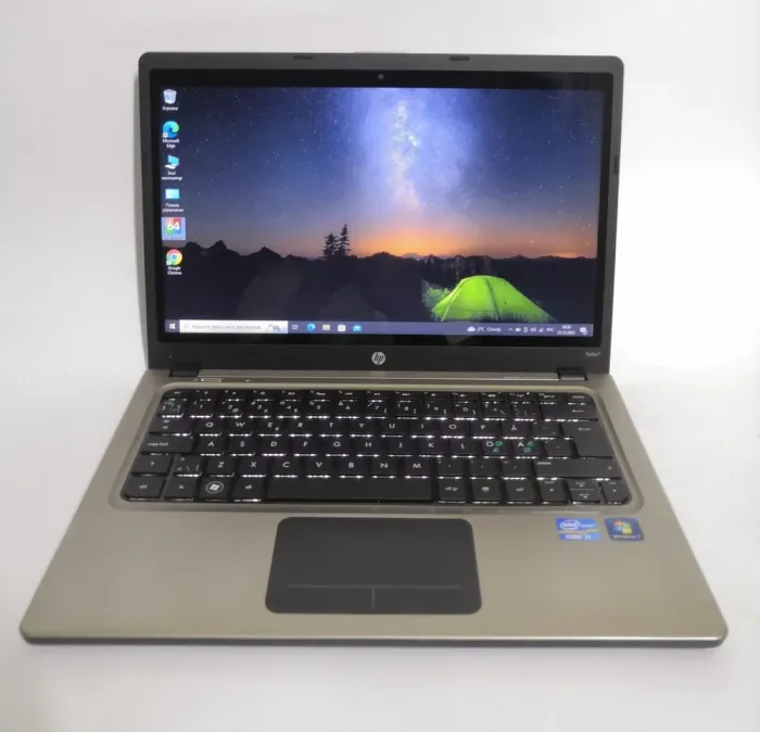 Ультрабук HP Folio 13-2000 / 13.3" (1366x768) TN / Intel Core i5-2467M (2 (4) ядра по 1.6 - 2.3 GHz) / 8 GB DDR4 / 128 GB SSD / Intel HD Graphics 3000 / WebCam б/в - зображення 2