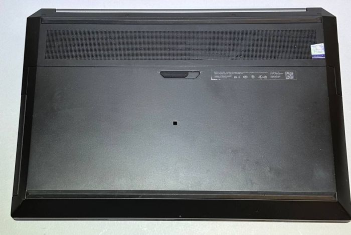 Мобільна робоча станція Б-класу HP ZBook 17 G6 / 17,3" (1920x1080) IPS / Intel Core i7-9750H (6 (12) ядер по 2,6 - 4,5 ГГц) / 16 ГБ DDR4 / 256 ГБ SSD + 256 ГБ SSD / nVidia Quadro T1000, 4 ГБ GDDR5, 128-біт / WebCam б/в - зображення 7