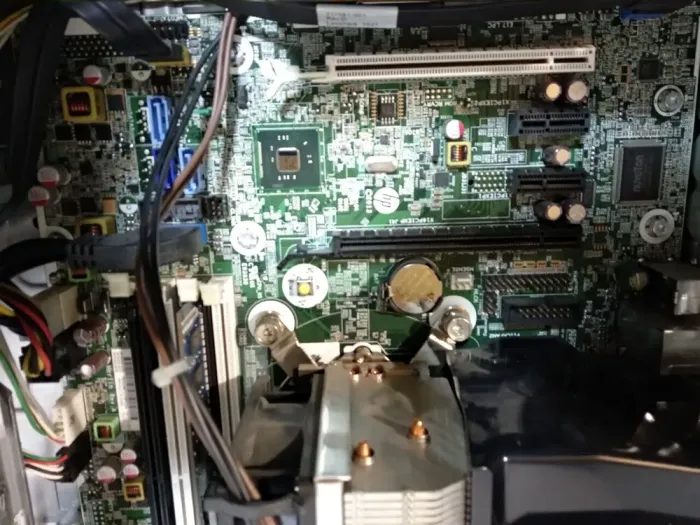 Комп'ютер HP EliteDesk 800 G1 SFF / Core i5-4590 (4 ядра по 3.3-3.7GHz) / 4GB DDR3 / 500GB HDD / HD Graphics 4600 / 240W / DVD-ROM / DisplayPort б/в - зображення 7