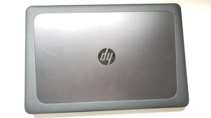 Мобільна робоча станція HP ZBook 15u G4 / 15.6" (1920x1080) TN Touch / Intel Core i7-7500U (2 (4) ядра по 2.7 - 3.5 GHz) / 16 GB DDR4 / 256 GB SSD + 500 GB HDD / AMD FirePro W4190M, 2 GB GDDR5, 128-bit / WebCam б/в - зображення 6