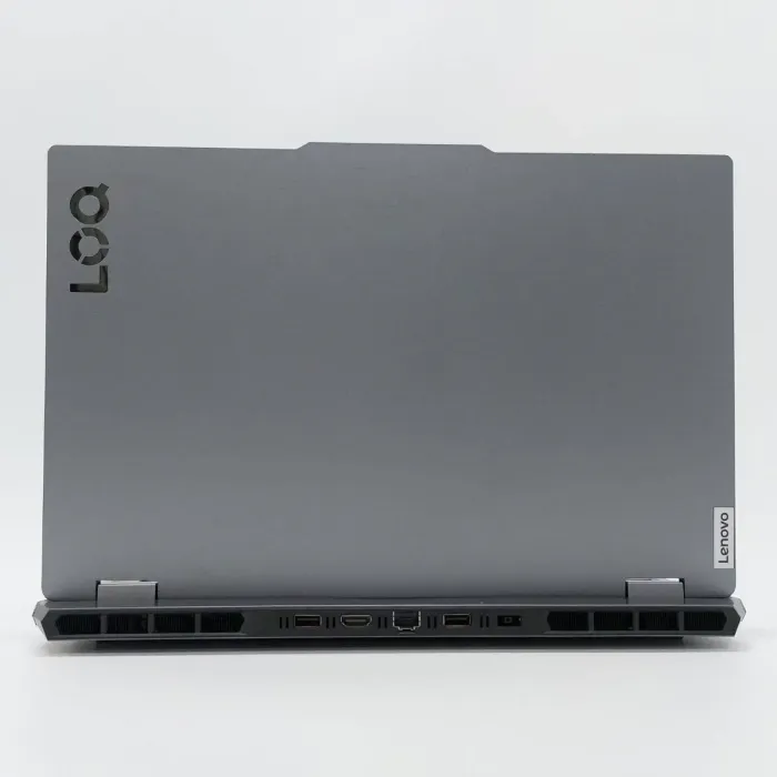 Ігровий ноутбук Lenovo LOQ / 15,6" (1920x1080) IPS / AMD Ryzen 7 7840HS (8 (16) ядер по 3,8 - 5,1 ГГц) / 16 ГБ DDR5 / 512 ГБ SSD / nVidia GeForce RTX 4050, 6 ГБ GDDR6, 96-біт / Веб-камера б/в - зображення 6