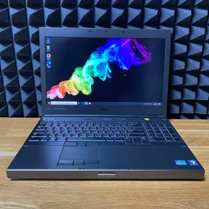 Мобільна робоча станція Б-клас Dell Precision M4700 / 15.6" (1366x768) TN / Intel Core i7-2820QM (4 (8) ядра по 2.3 - 3.4 GHz) / 24 GB DDR3 / 128 GB SSD / AMD Radeon HD 6700M, 1 GB GDDR5, 64-bit / WebCam б/в - зображення 2