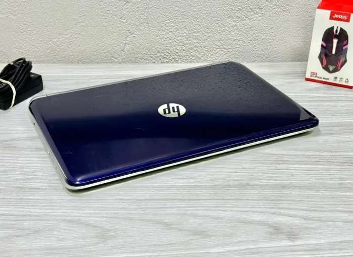 Ноутбук HP Pavilion 15-n032se / 15.6" (1366x768) TN / AMD A4-5000 (4 ядра по 1.5 GHz) / 8 GB DDR3 / 128 GB SSD / AMD Radeon HD 8330 Graphics / WebCam / Win 10 Home б/в - зображення 7