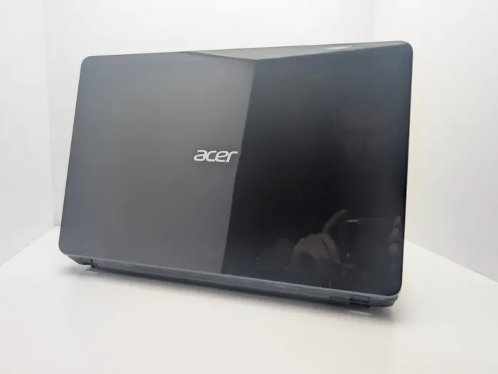 Ноутбук Acer Aspire E1-571G / 15.6" (1366x768) TN / Intel Core i3-3130M (2 (4) ядра по 2.6 GHz) / 8 GB DDR3 / 120 GB SSD / nVidia GeForce GT 710M, 2 GB DDR3, 64-bit / WebCam б/в - зображення 8