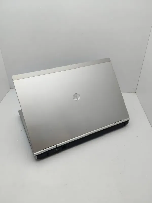 Ноутбук HP EliteBook 8470p / 14" (1600x900) TN / Intel Core i5-3380M (2 (4) ядра по 2.9 - 3.6 GHz) / 6 GB DDR3 / 320 GB HDD / Intel HD Graphics 4000 / WebCam б/в - зображення 7