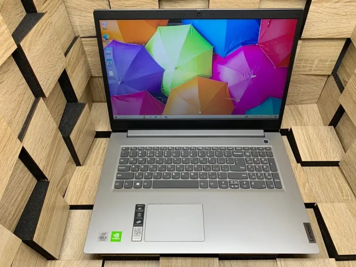 Ультрабук Б-клас Dell Latitude 5411 / 14" (1920x1080) IPS / Intel Core i5-10400H (4 (8) ядра по 2.6 - 4.6 GHz) / 8 GB DDR4 / 256 GB SSD M.2 / Intel UHD Graphics / WebCam / Windows 10 б/в - зображення 2