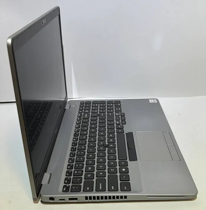 Ноутбук Dell Latitude 5510 / 15.6" (1920x1080) IPS / Intel Core i7-10610U (4 (8) ядра по 1.8 - 4.9 GHz) / 16 GB DDR4 / 512 GB SSD / Intel UHD Graphics / WebCam б/в - зображення 6