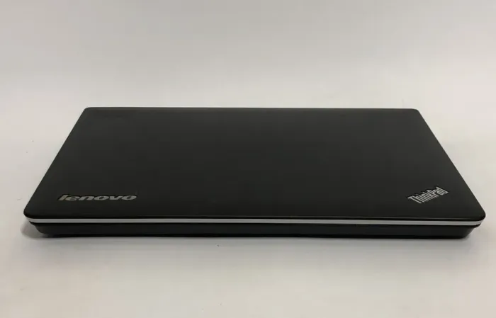 Ноутбук Lenovo ThinkPad Edge E320 / 13.3'' (1366x768) TN / Intel Core i3-2330M (2 (4) ядра по 2.2 GHz) / 4 GB DDR3 / 320 GB HDD / Intel HD Graphics 3000 / WebCam б/в - зображення 6