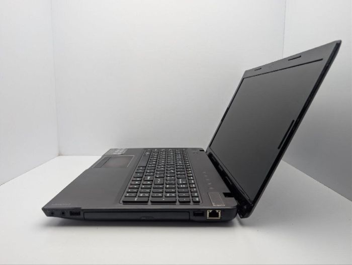 Ноутбук Lenovo IdeaPad Z575 / 15.6" (1366x768) TN / AMD A4-3300M (2 ядра по 1.9 - 2.5 GHz) / 8 GB DDR3 / 500 GB HDD / AMD Radeon Graphics 6480G / WebCam / DVD-ROM б/в - изображение 5