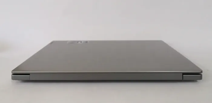 Ультрабук Б-клас Lenovo IdeaPad 3 14IIL05 / 14" (1920x1080) TN / Intel Core i3-1005G1 (2 (4) ядра по 1.2 - 3.4 GHz) / 8 GB DDR4 / 128 GB SSD / Intel UHD Graphics / WebCam / HDMI / Windows 10 Home б/в - зображення 9