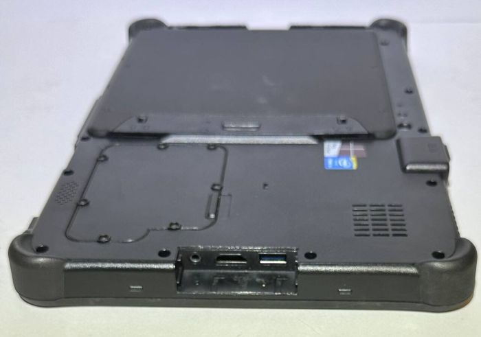 Захищений планшет Getac F110 G3 / 11,6" (1366x768) IPS Touch / Intel Core i5-5200U (2 (4) ядра по 2,2 - 2,7 ГГц) / 8 ГБ DDR4 / 256 ГБ SSD / Intel HD Graphics 520 / WebCam б/в - зображення 4