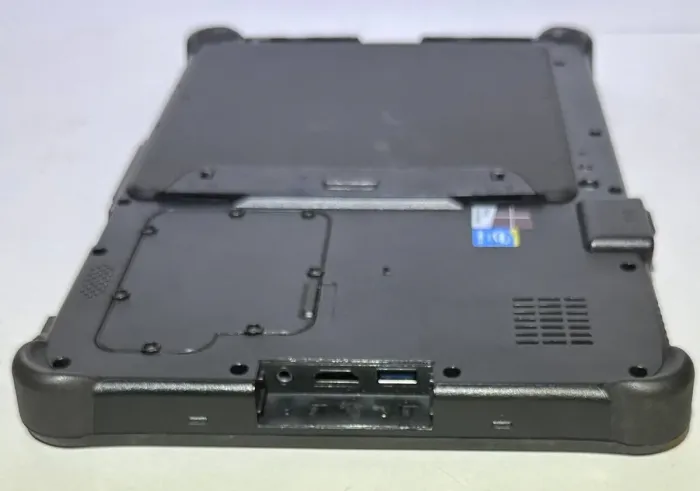 Захищений планшет Getac F110 G3 / 11,6" (1366x768) IPS Touch / Intel Core i5-5200U (2 (4) ядра по 2,2 - 2,7 ГГц) / 8 ГБ DDR4 / 256 ГБ SSD / Intel HD Graphics 520 / WebCam б/в - зображення 4