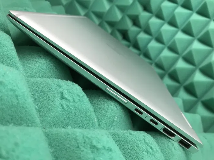 Ноутбук-трансформер Б-клас HP EliteBook x360 1040 G6 / 14" (1920x1080) IPS Touch / Intel Core i5-8365U (4 (8) ядра по 1.6 - 4.1 GHz) / 8 GB DDR4 / 256 GB SSD M.2 / Intel UHD Graphics 620 / WebCam / Fingerprint / USB 3.1 / HDMI б/в - зображення 6