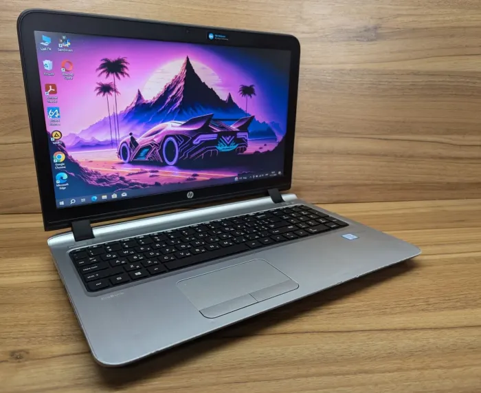 Ноутбук Б-клас HP ProBook 450 G3 / 15.6" (1366x768) TN / Intel Core i5-6200U (2 (4) ядра по 2.3 - 2.8 GHz) / 8 GB DDR3 / 256 GB SSD / AMD Radeon R7 M340, 2 GB DDR3, 64-bit / WebCam / Fingerprint / Windows 10 б/в - зображення 4