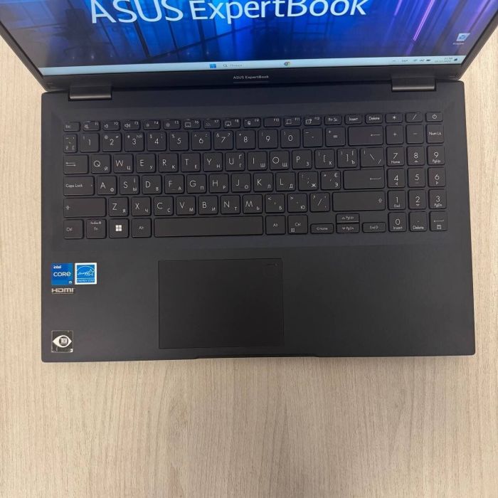 Ультрабук Б-клас Asus ExpertBook B1502CVA / 15.6" (1920x1200) IPS / Intel Core i5-1335U (10 (12) ядер по 1.3 - 4.6 GHz) / 16 GB DDR4 / 512 GB SSD / Intel Iris Xe Graphics / WebCam б/в - зображення 3