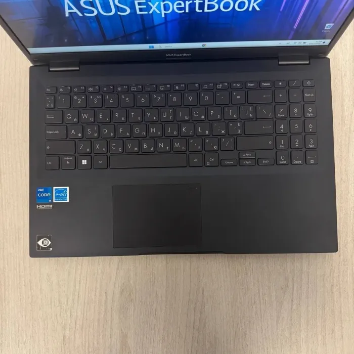 Ультрабук Б-клас Asus ExpertBook B1502CVA / 15.6" (1920x1200) IPS / Intel Core i5-1335U (10 (12) ядер по 1.3 - 4.6 GHz) / 16 GB DDR4 / 512 GB SSD / Intel Iris Xe Graphics / WebCam б/в - зображення 3