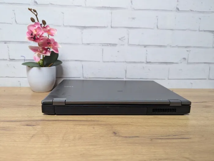 Ноутбук Б-клас Dell Latitude E5410 / 14" (1280x800) TN / Intel Core i5-520M (2 (4) ядра по 2.4 - 2.93 GHz) / 8 GB DDR3 / 128 GB SSD / Intel HD Graphics / DVD-ROM б/в - зображення 9